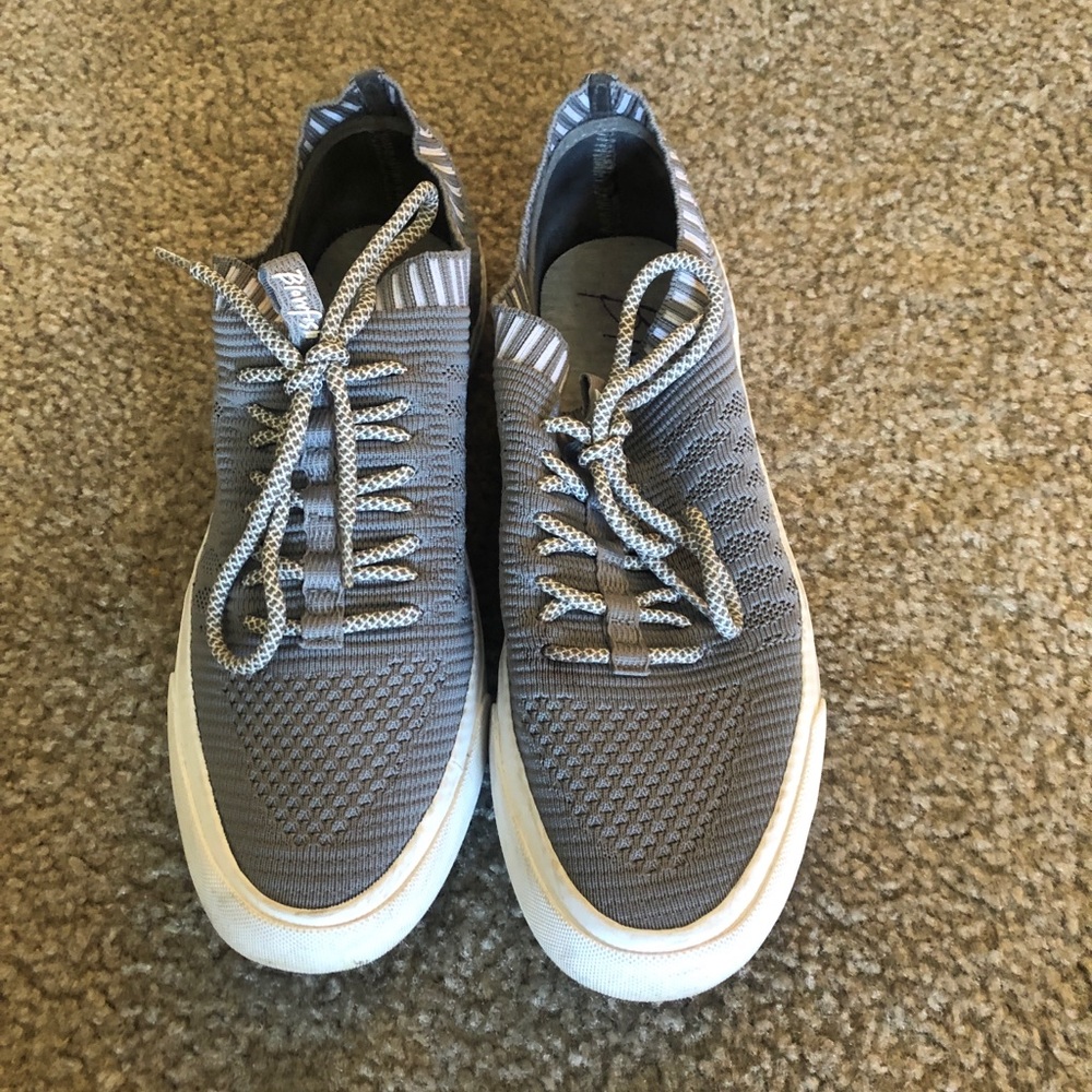 Blowfish brand gray shoes size 11